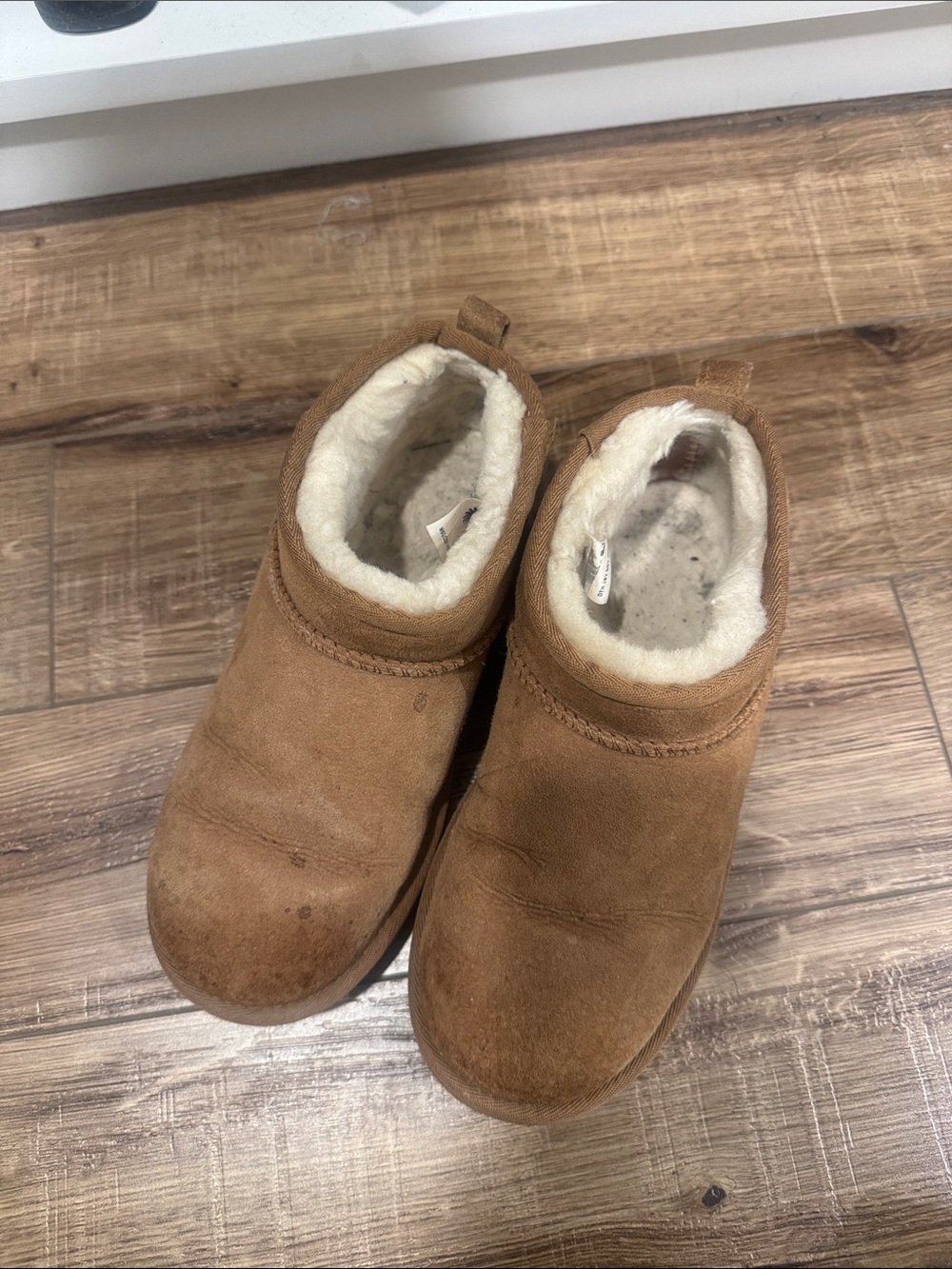 UGG Chestnut Cozy Shearling-Lined Slip-On Slippers